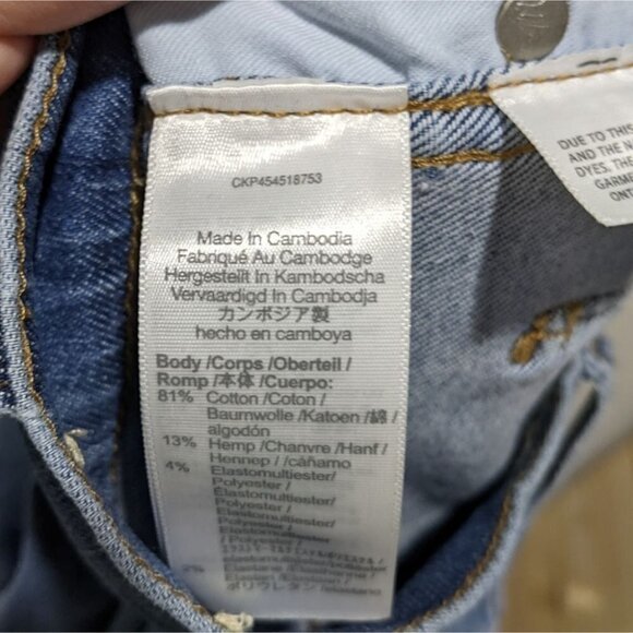 New Madewell | High-rise Skinny Crop in Summerweight Denim - Picture 10 of 13